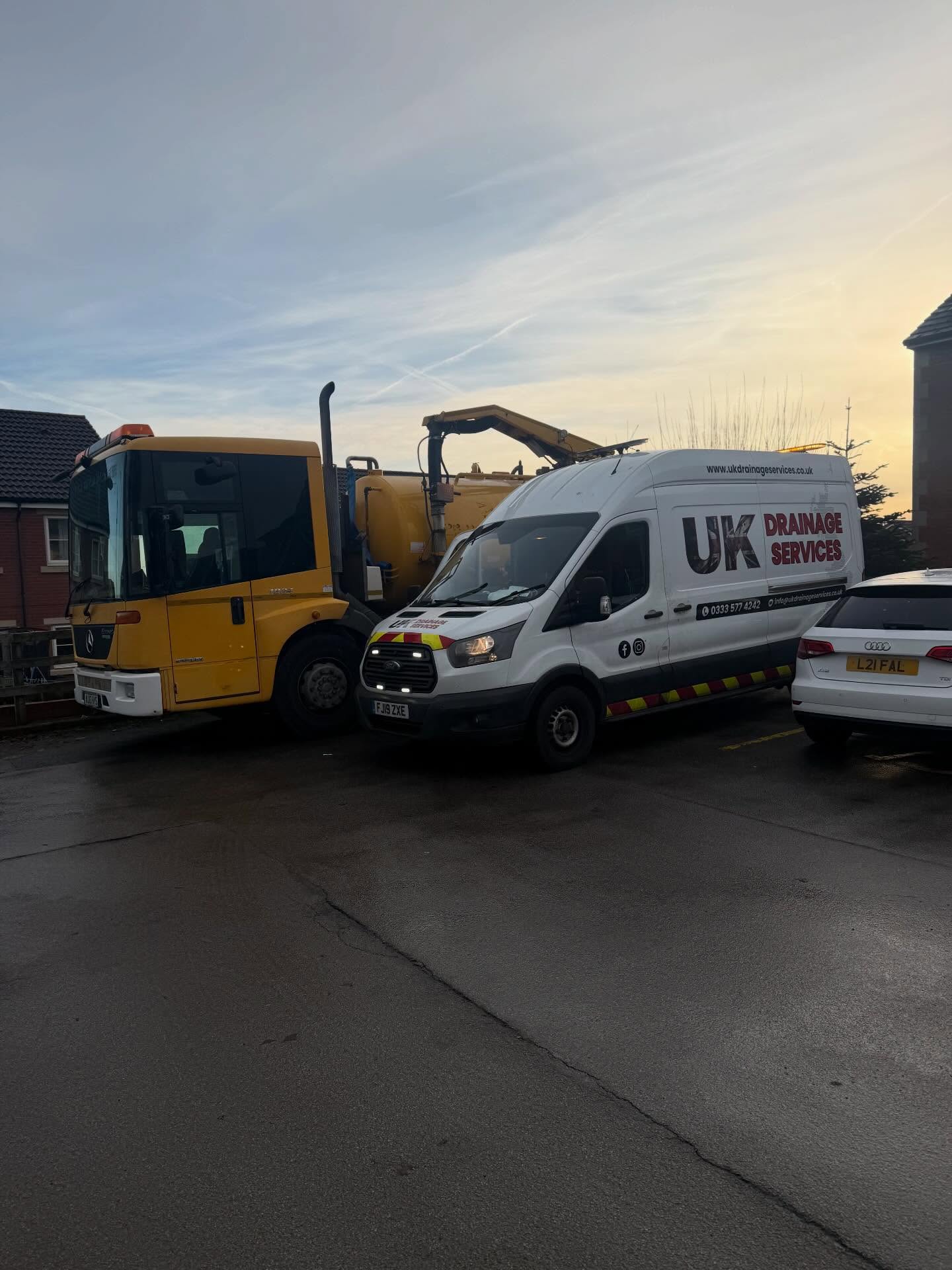 UK Drainage Services attending a failed pump station