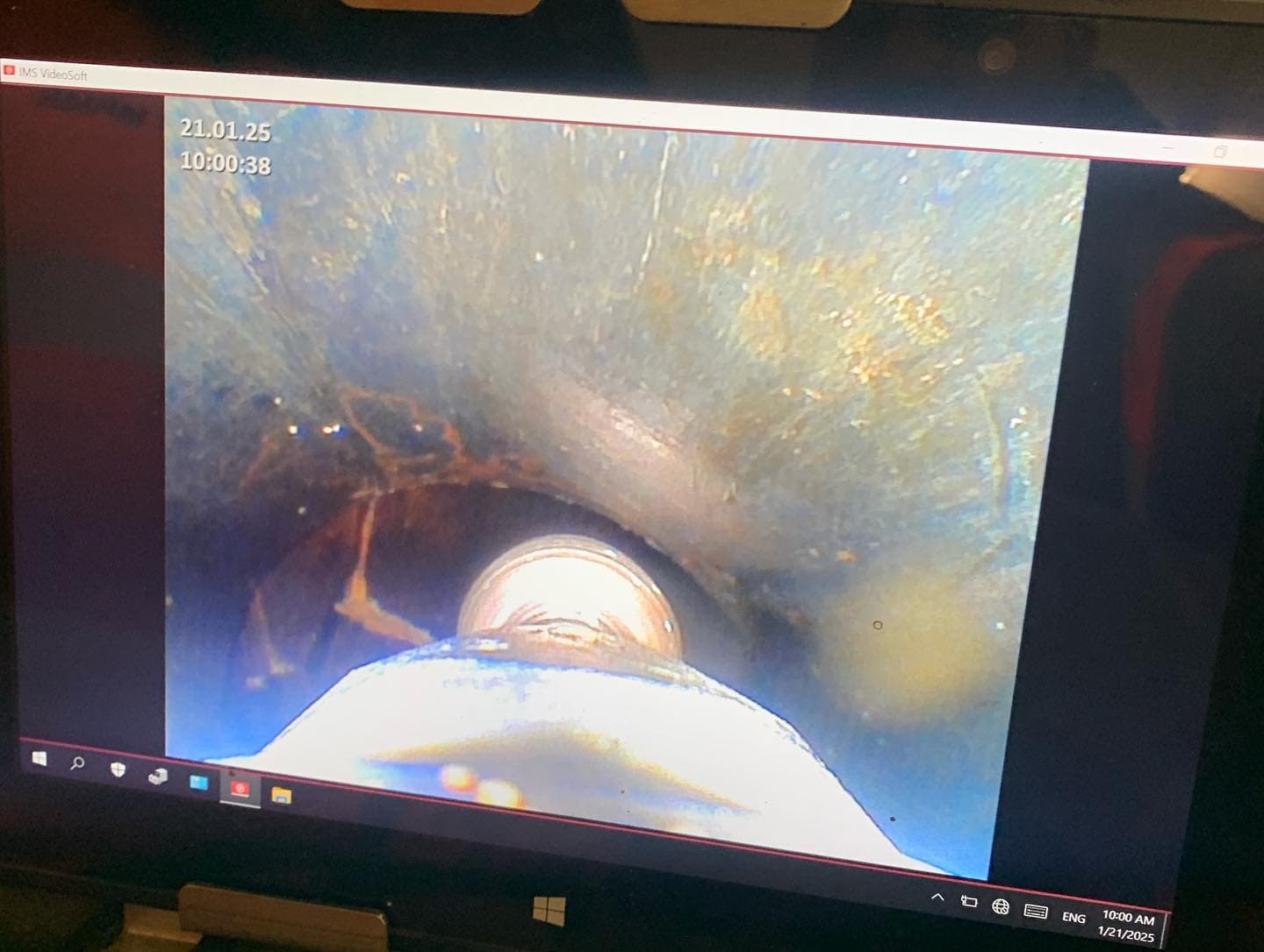 Robotic cutting tool inside the pipe